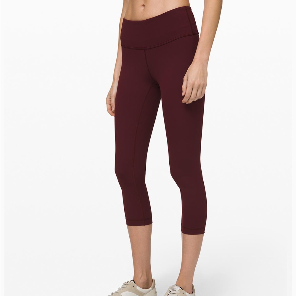 Wunder Under Lulu Lemon leggings